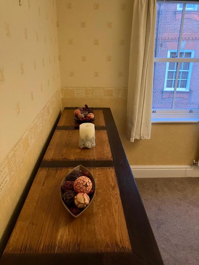 Central Chester Bedrooms Eksteriør billede