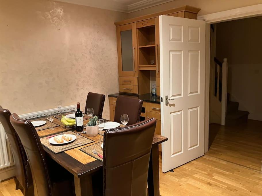 Central Chester Bedrooms Eksteriør billede