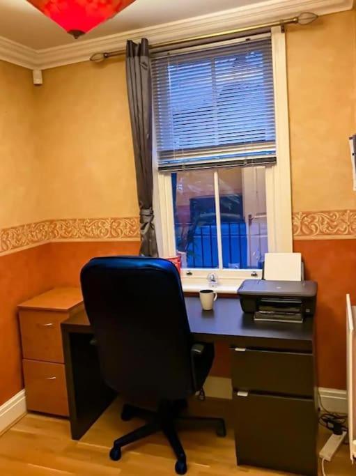 Central Chester Bedrooms Eksteriør billede